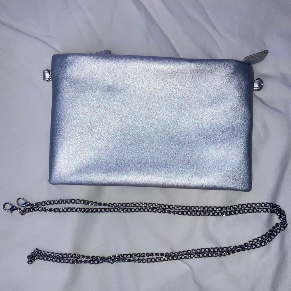 Forever 21 metallic silver chain purse / clutch / sling bag / crossbody